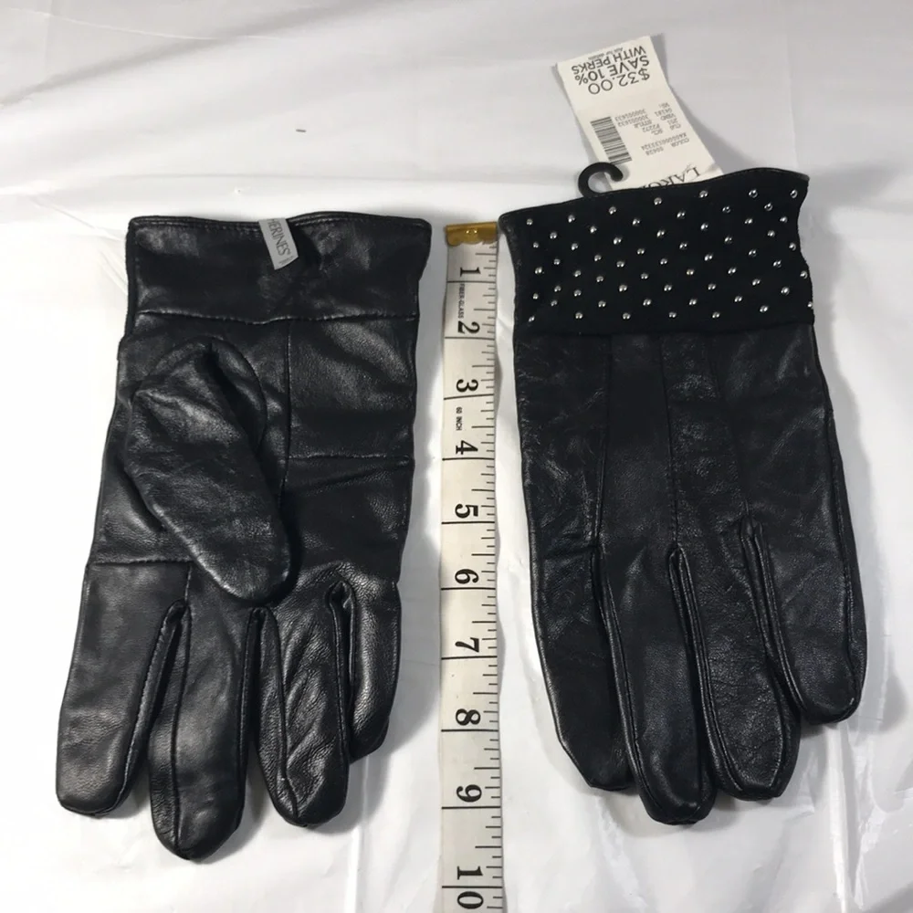 Catherine’s NWT Women’s Black Soft Leather & Suede Silver Studded Driving Gloves